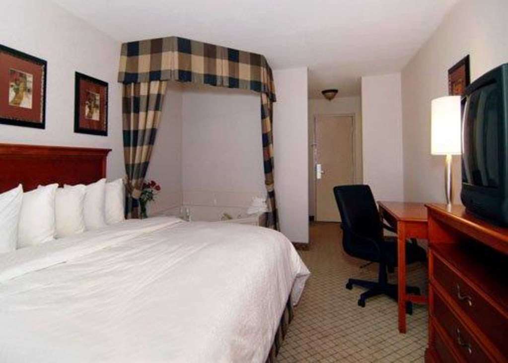Quality Inn Fremont Pokoj fotografie