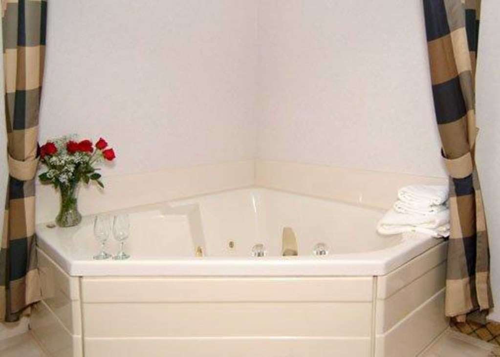 Quality Inn Fremont Pokoj fotografie